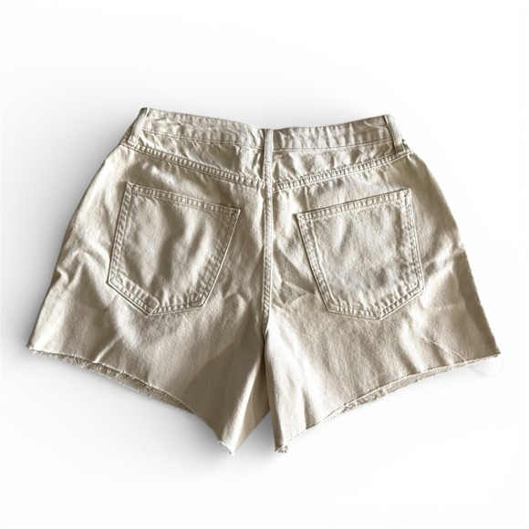 TOPSHOP Loose fit Jeans in Off White. Size 8 - Picture 5 of 14